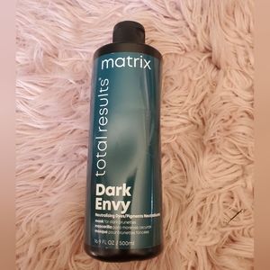 Matrix Total Results Dark Envy Mask